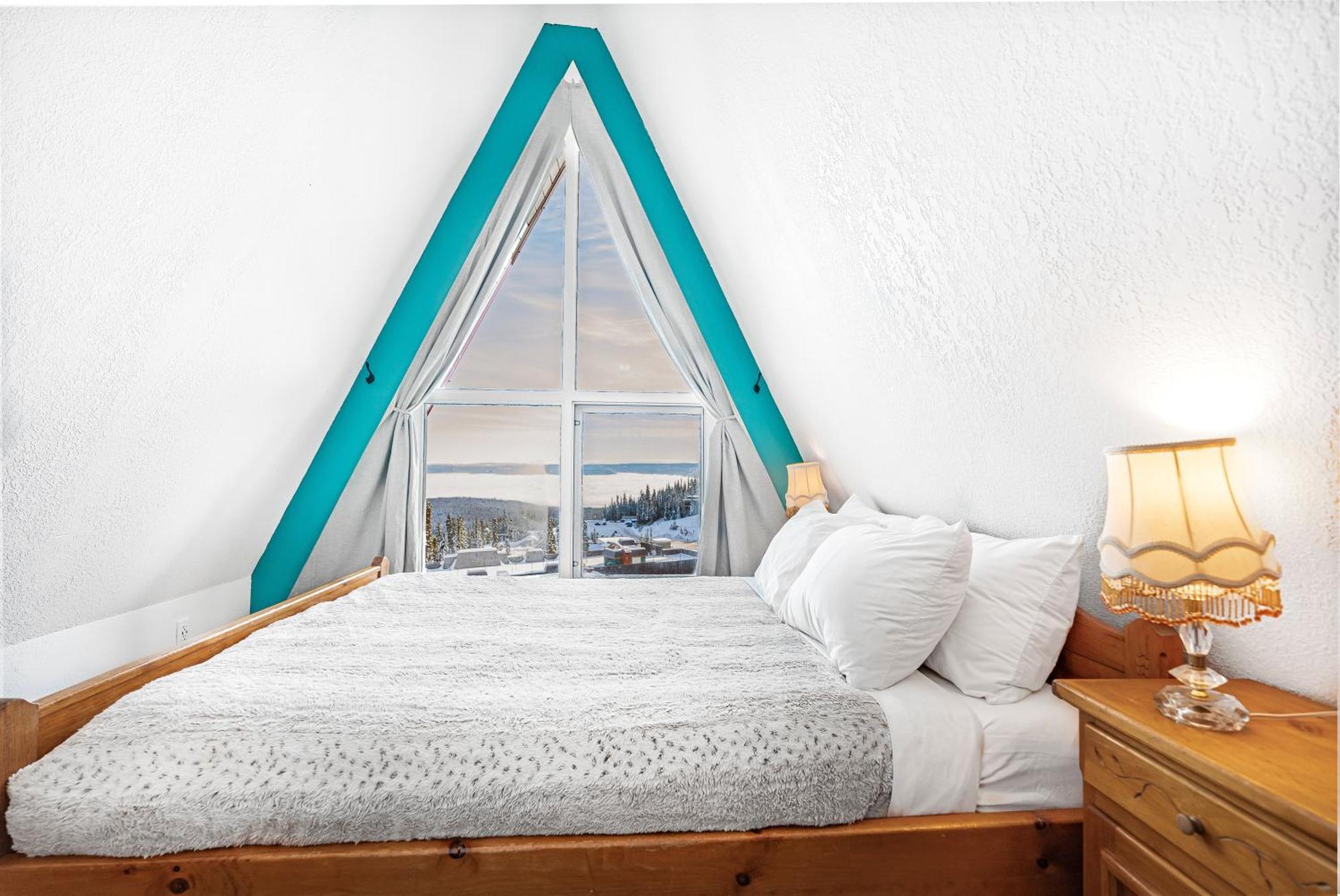The Pinnacles Suites & Townhomes Silver Star Dış mekan fotoğraf